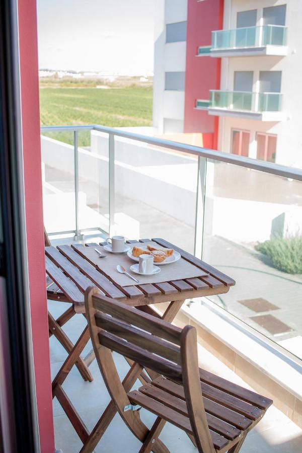 Restlesswave Apartment Пениш Екстериор снимка